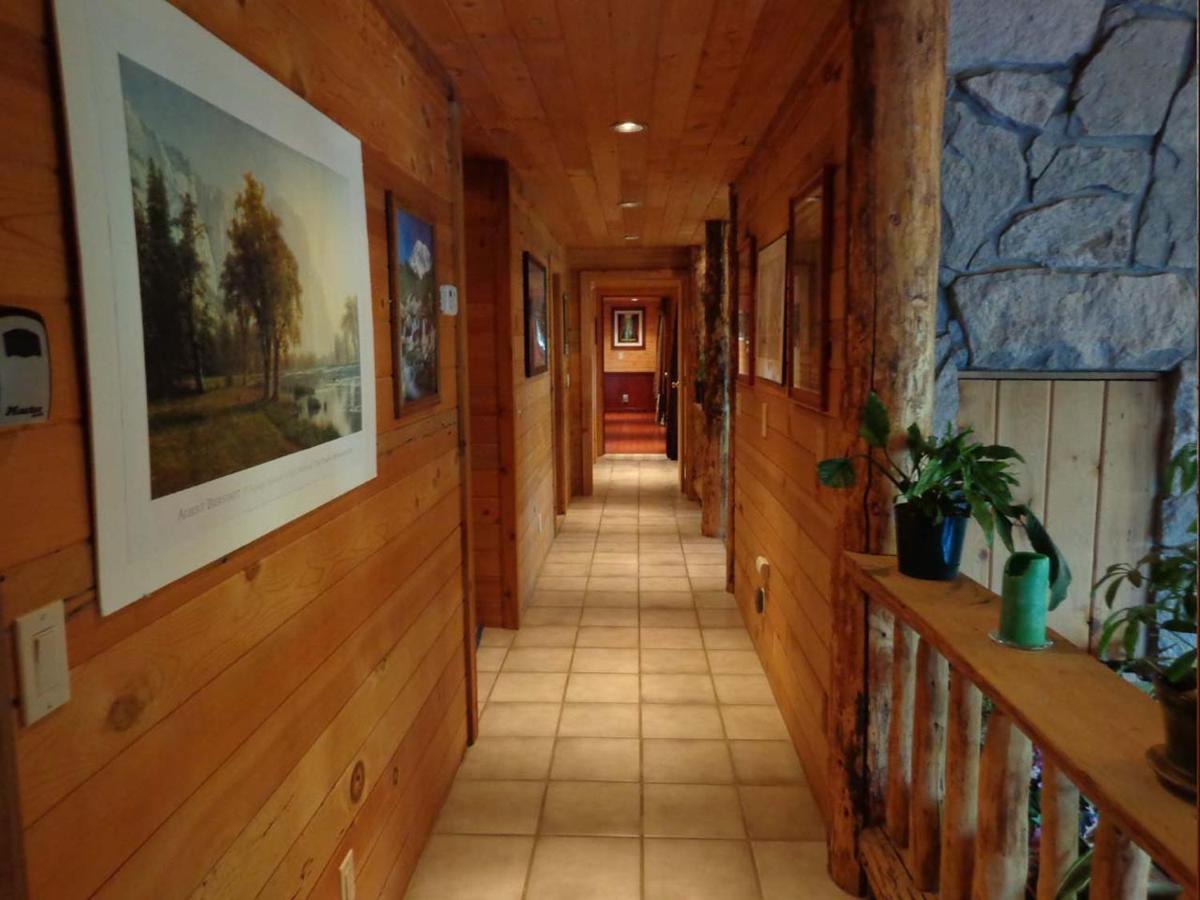 Evergreen Haus Villa Oakhurst Exterior photo